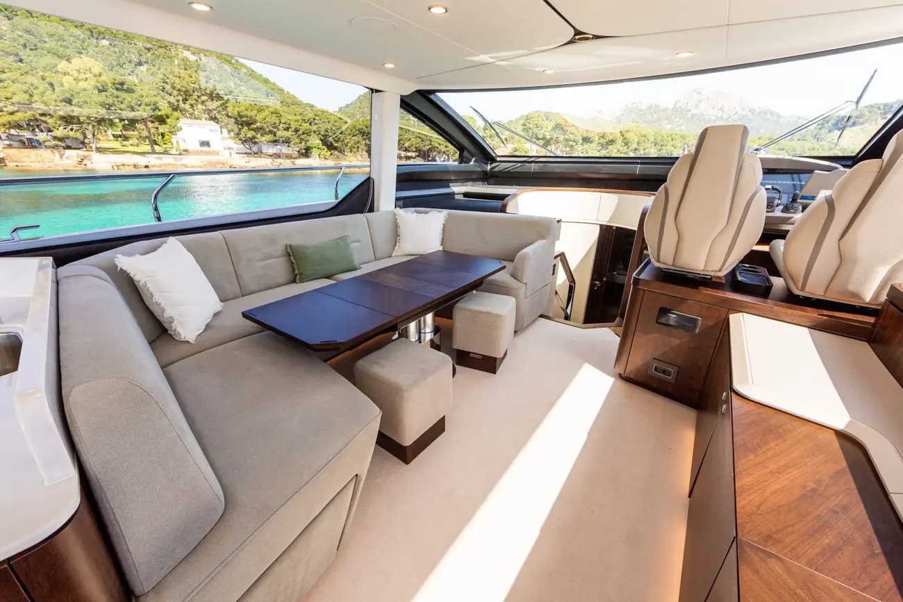 Thumbnail von Fairline Squadron 58