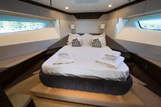 Thumbnail von Fairline Squadron 58