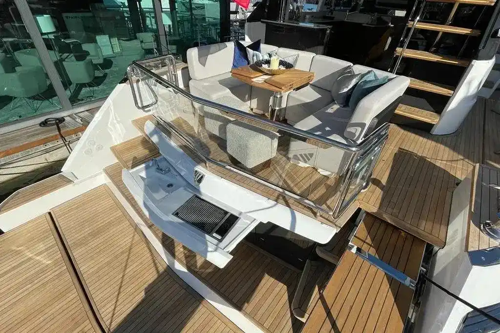 Thumbnail von Fairline Squadron 58 IN STOCK