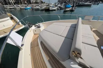 Thumbnail von Absolute Navetta 53 Explore Further