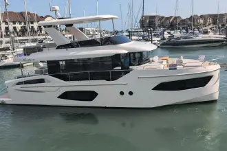 Thumbnail von Absolute Navetta 53 Explore Further