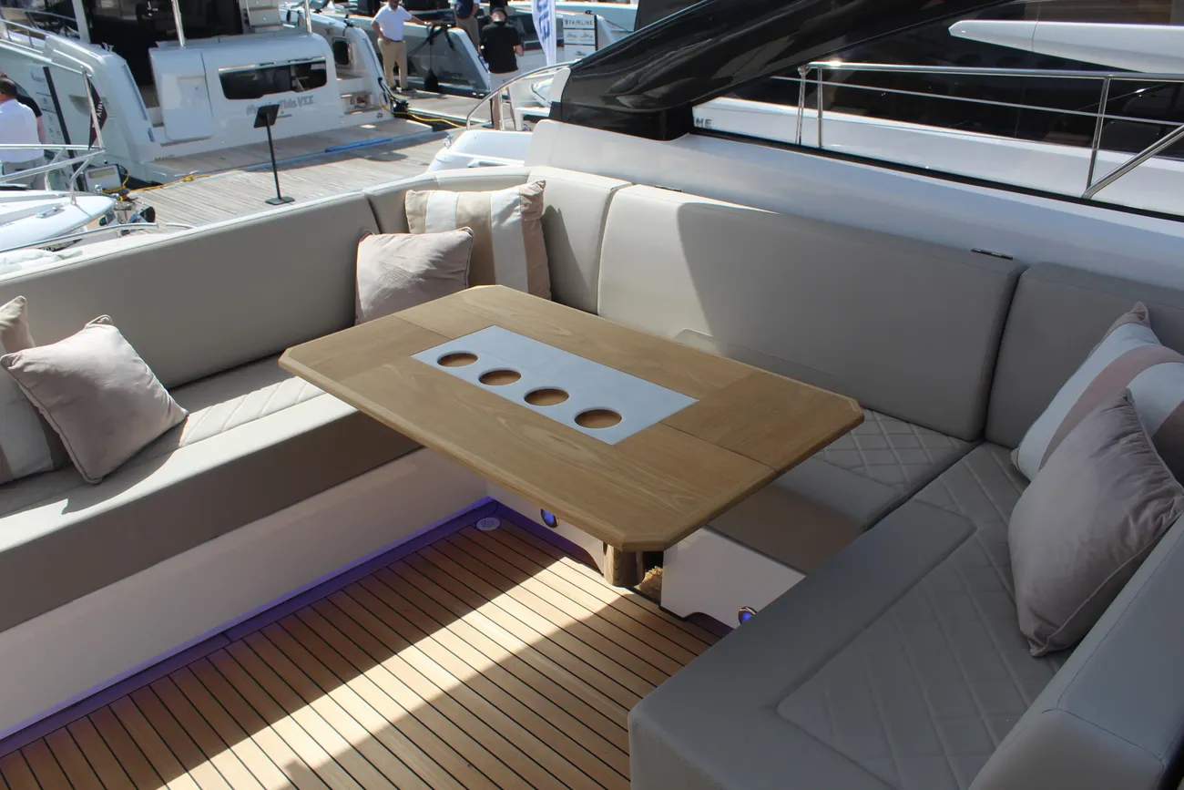 Thumbnail von Fairline Targa 45 Open Volvo IPS & DPS
