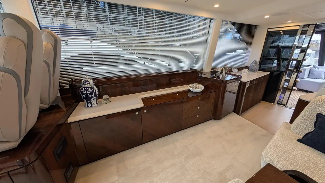 Thumbnail von Fairline Squadron 58 Award Winning Design