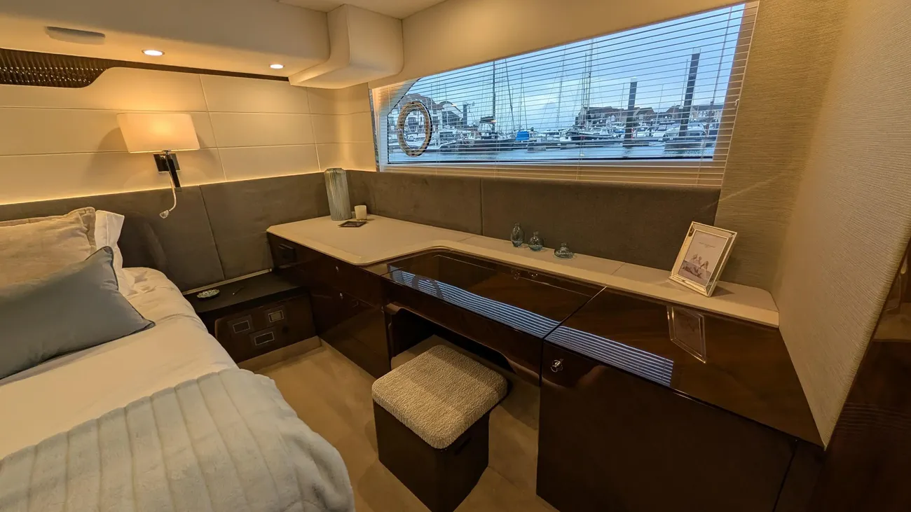 Thumbnail von Fairline Squadron 58 Award Winning Design