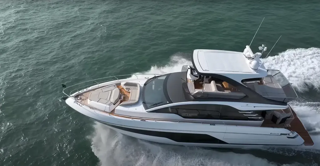 Thumbnail von Fairline Squadron 58 On Order