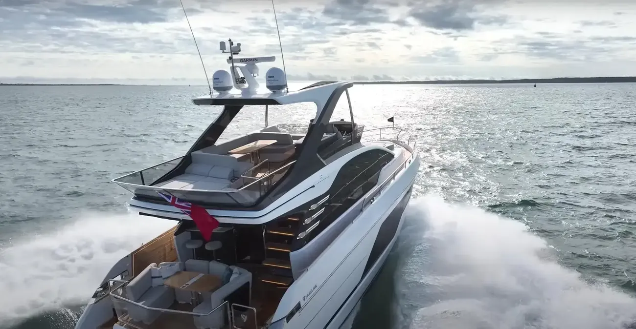 Thumbnail von Fairline Squadron 58 On Order