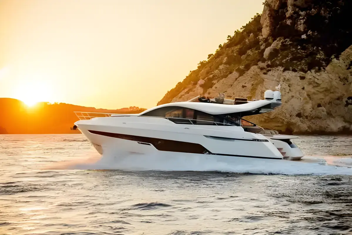 Thumbnail von Fairline Phantom 65 Availble to Order