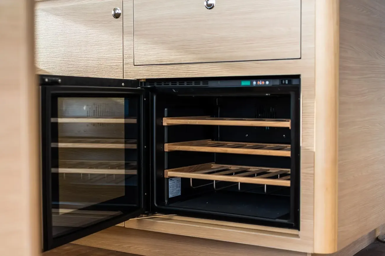 Thumbnail von Aquila 54 Yacht AQUILA 54