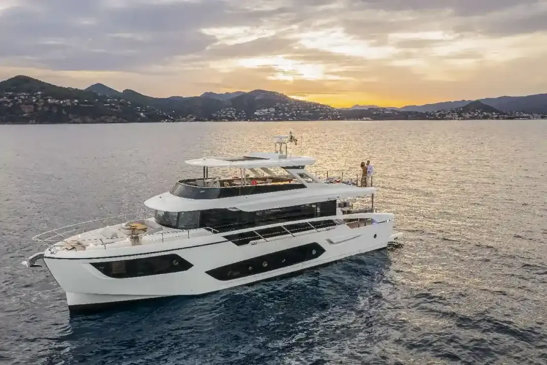 Absolute Navetta 75