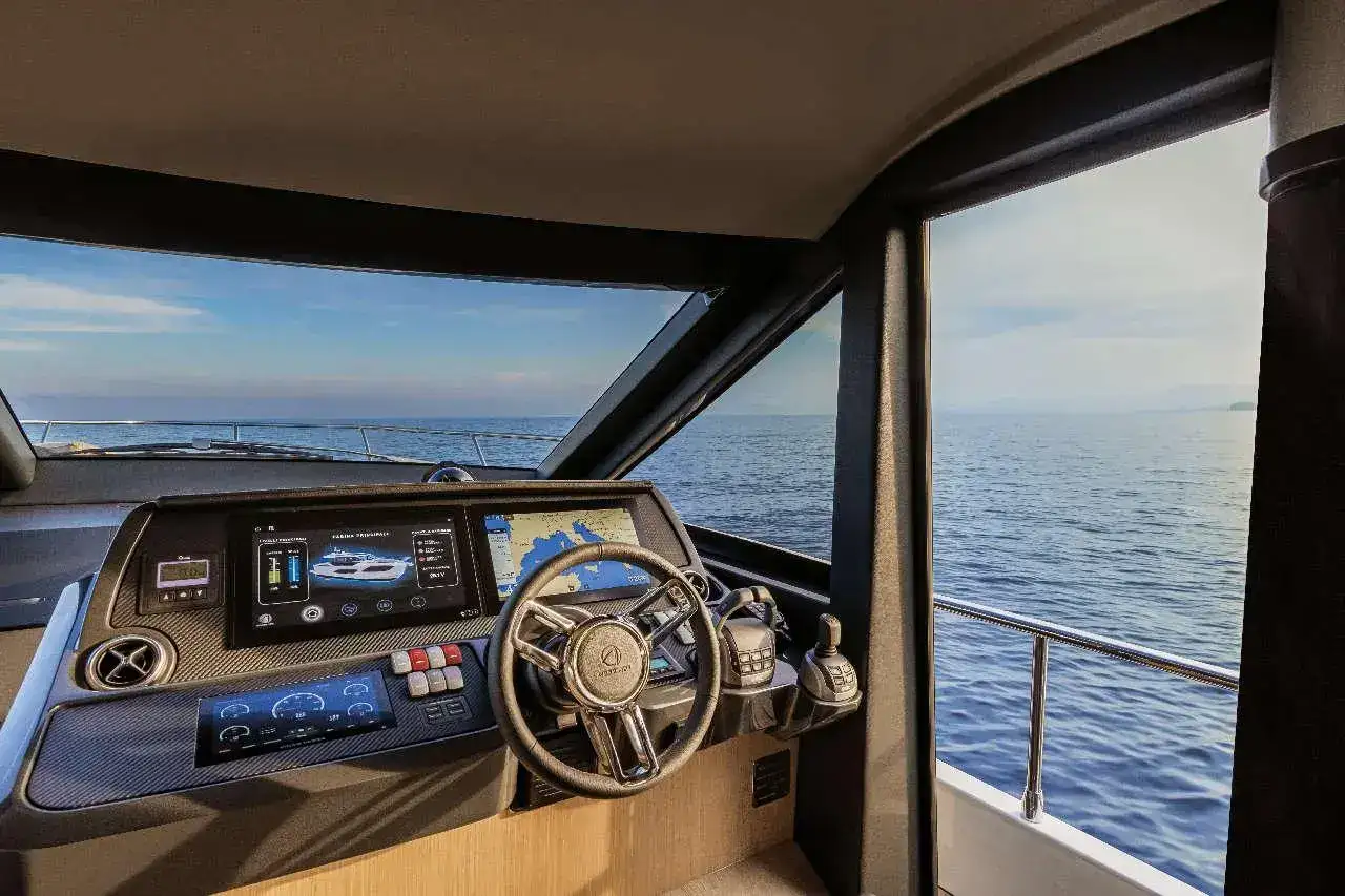 Thumbnail von Absolute 48 Coupe