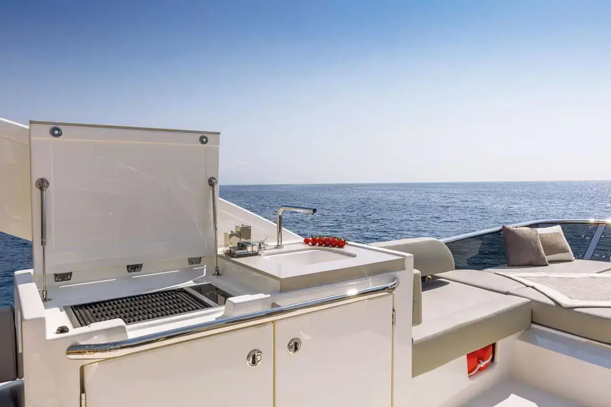 Thumbnail von Absolute 47 Fly