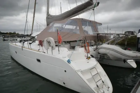 Lagoon 380 Top Cat
