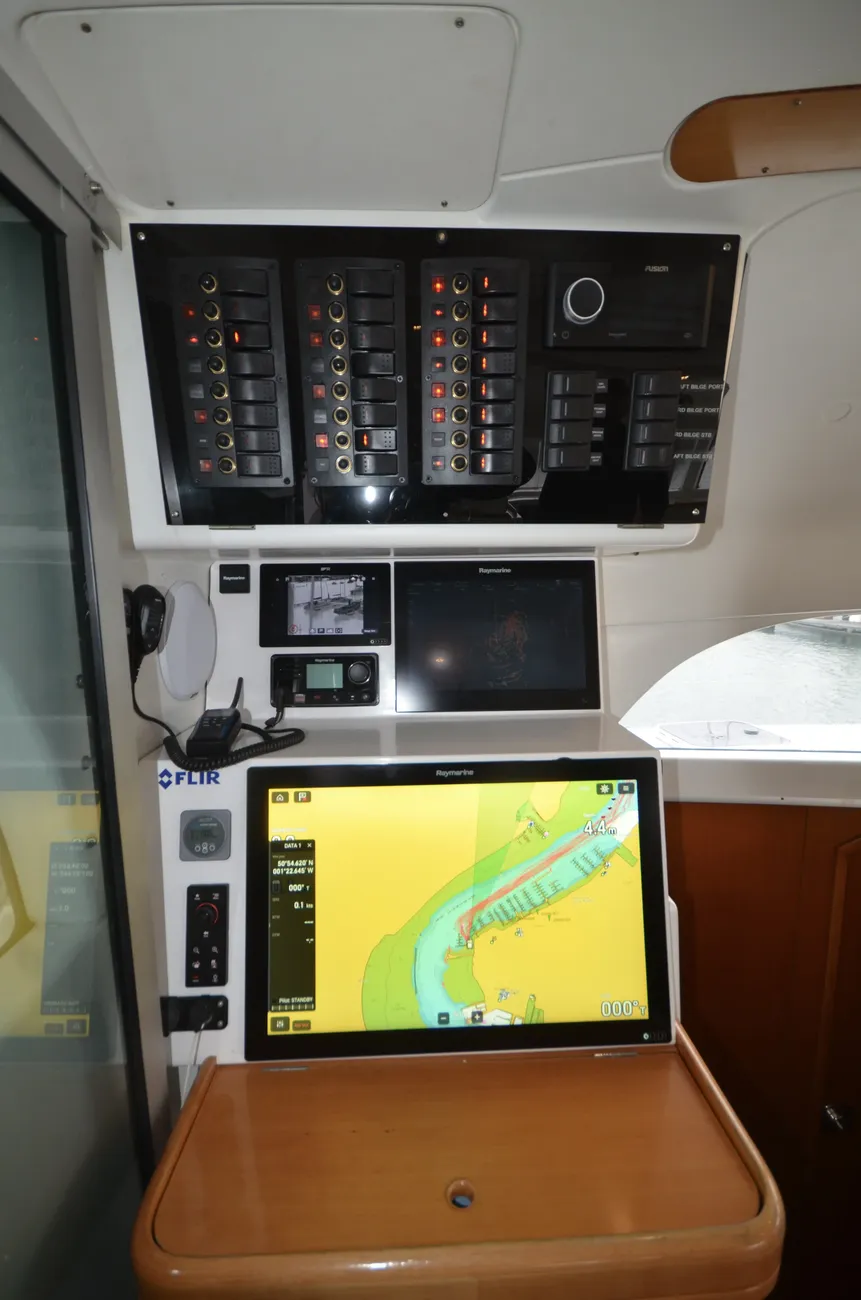 Thumbnail von Lagoon 380 Top Cat