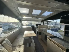 Thumbnail von Sealine C390 just arrived at TBS Hamble