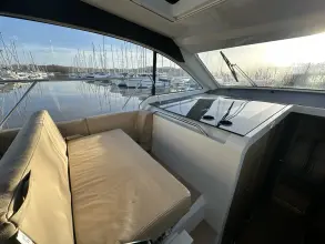 Thumbnail von Sealine C390 just arrived at TBS Hamble