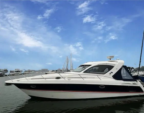 Mustang 3800 Sportscruiser Mustang