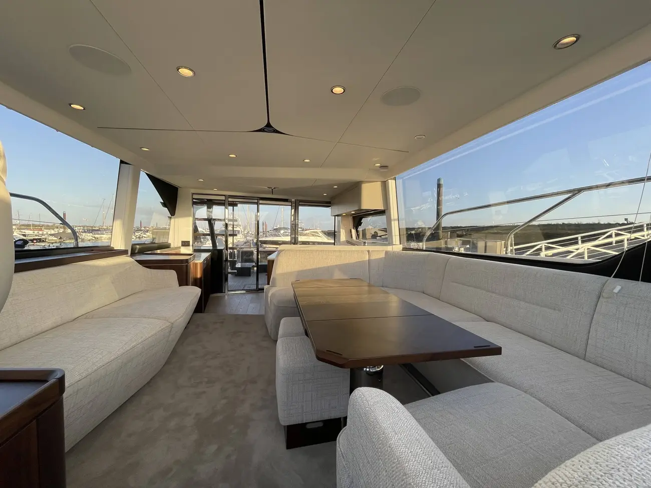 Thumbnail von Fairline Squadron 58