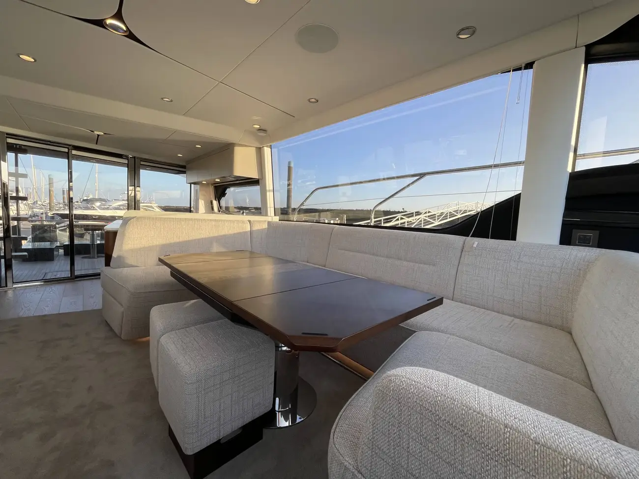 Thumbnail von Fairline Squadron 58