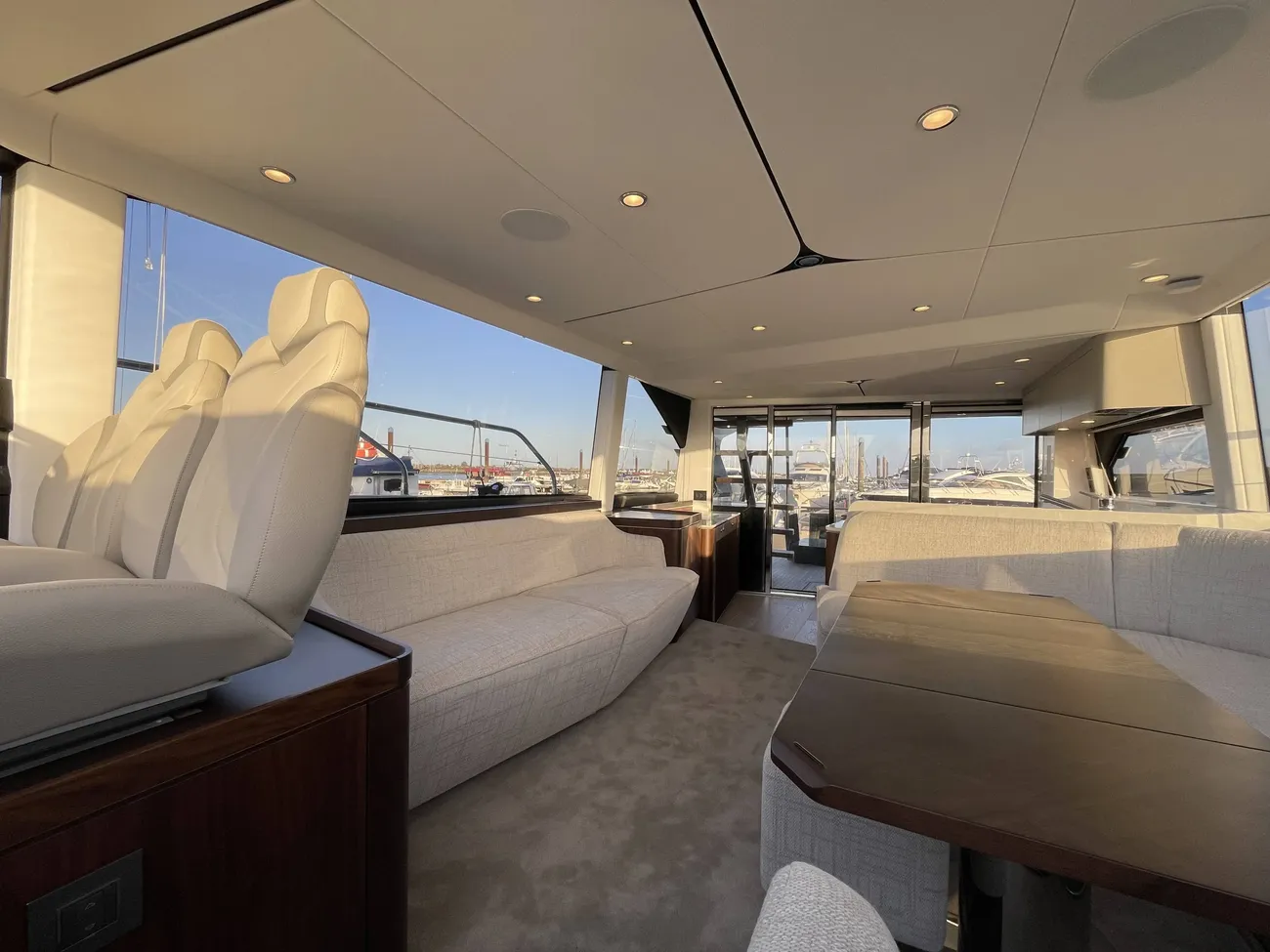 Thumbnail von Fairline Squadron 58