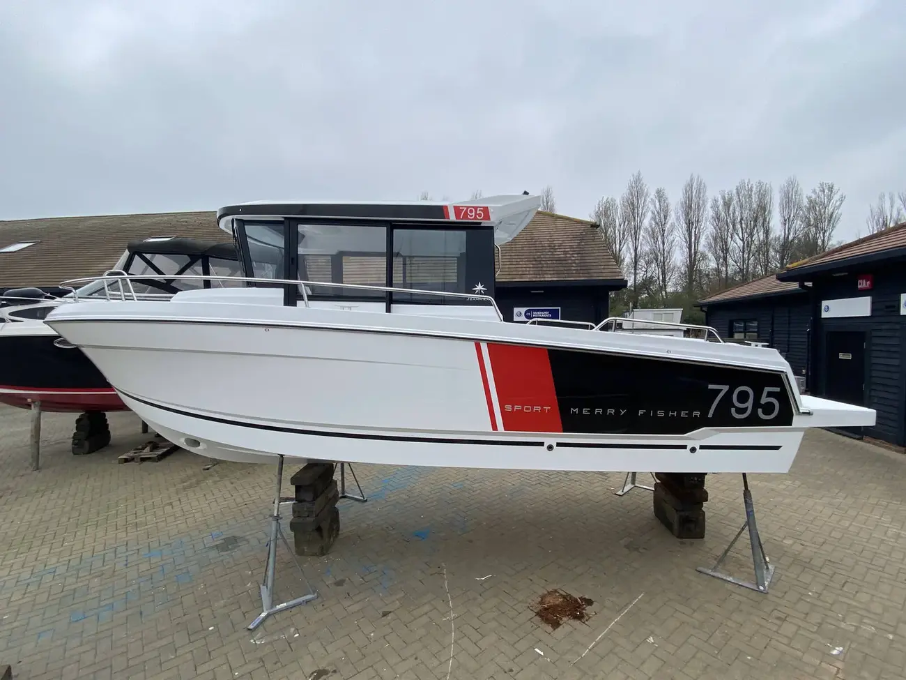 Jeanneau Merry Fisher 795 Sport