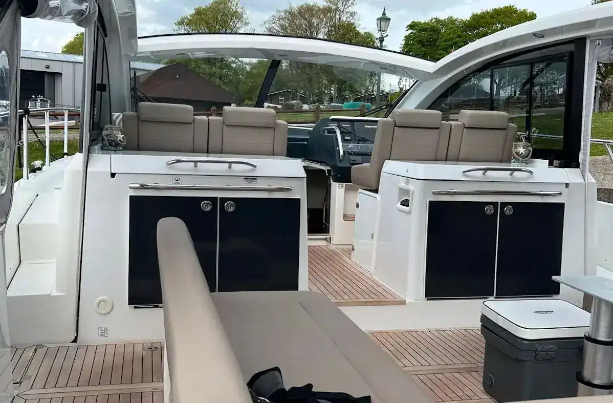 Thumbnail von Sealine S450