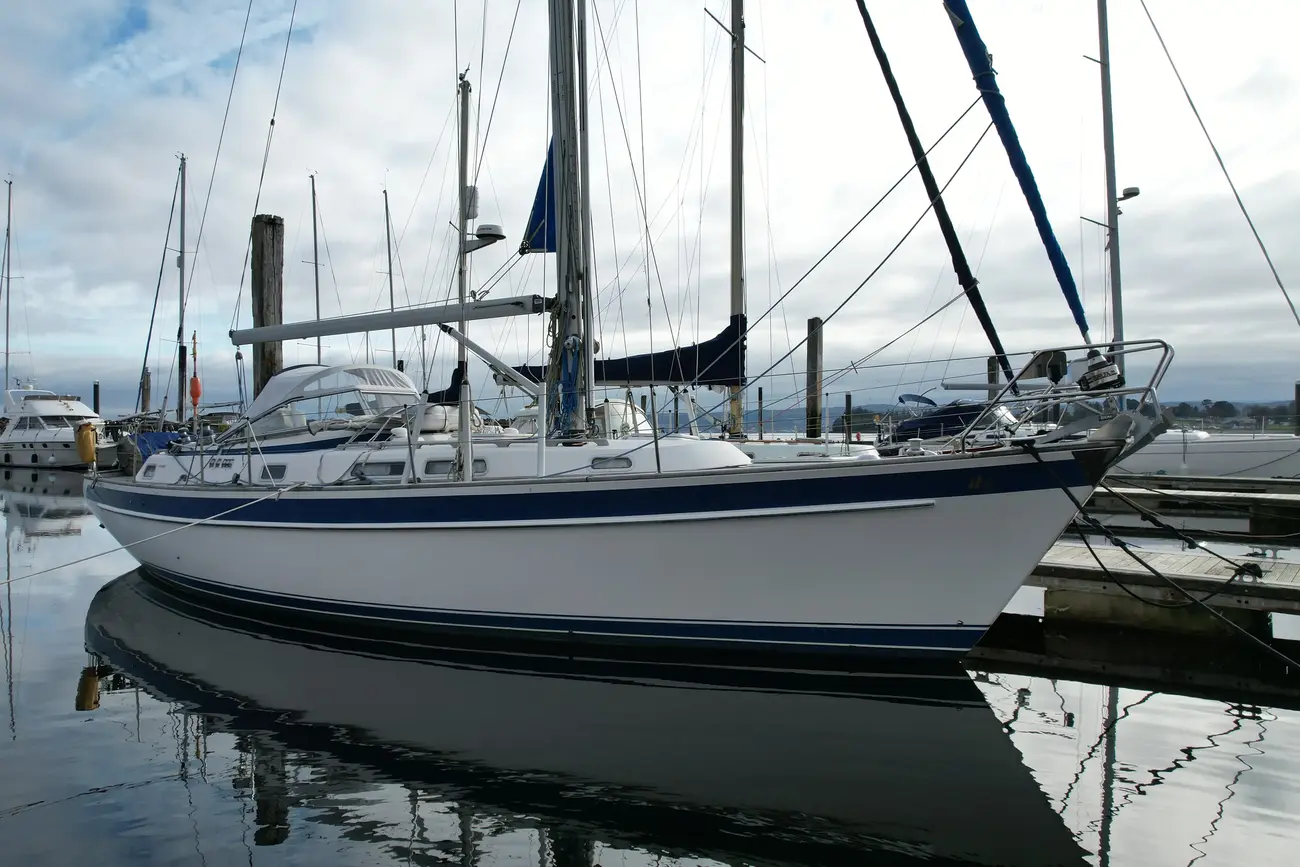 Thumbnail von Hallberg-Rassy 39 MK II Nutmeg of Rhu