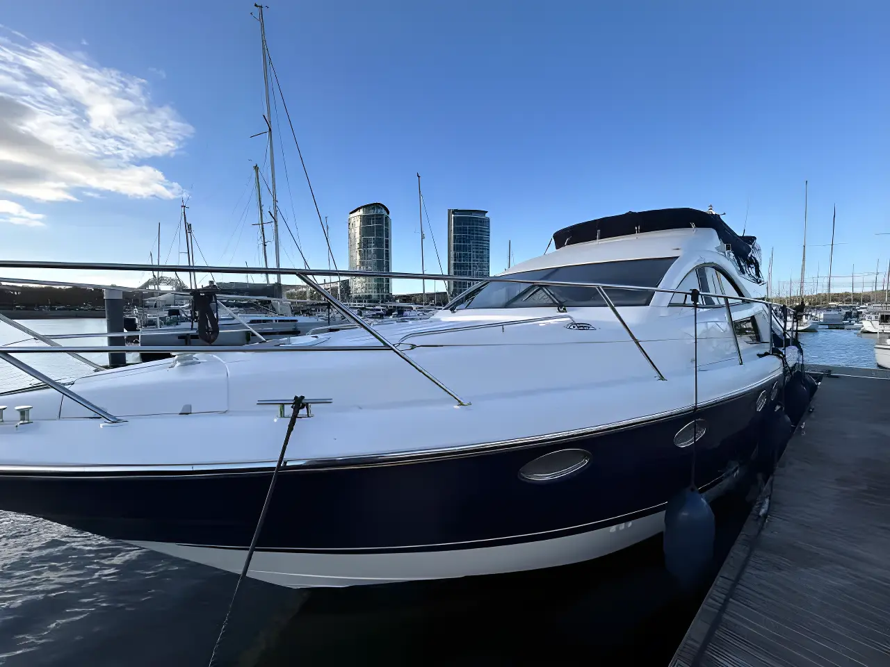 Thumbnail von Fairline Phantom 43