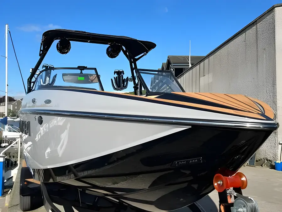 Thumbnail von Moomba Craz