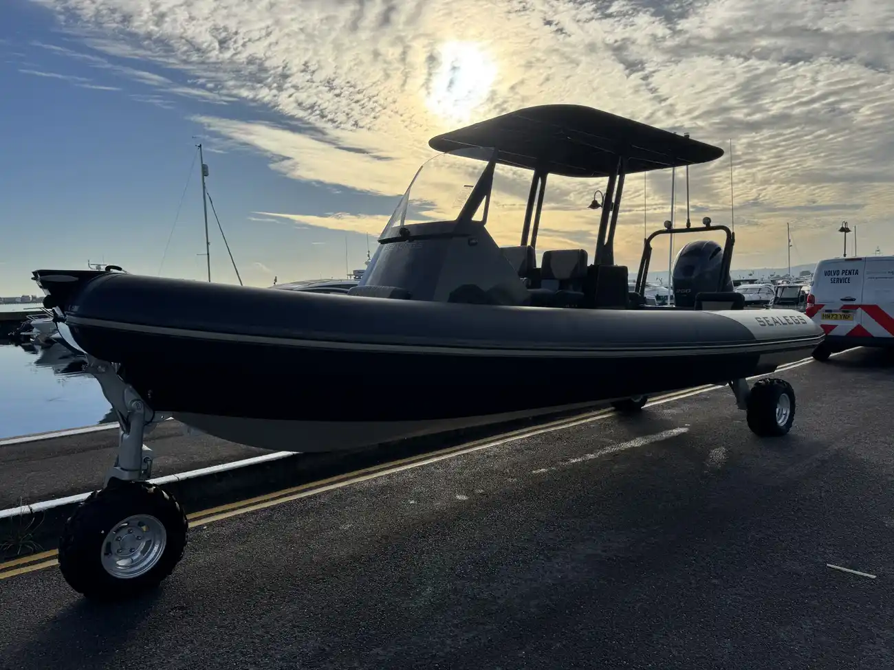 Thumbnail von Sealegs 7.5m Amphibious RIB