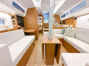 Thumbnail von Jeanneau Sun Odyssey 380