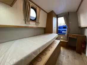 Thumbnail von Dragon Boats 55ft Narrowboat Dragon 4