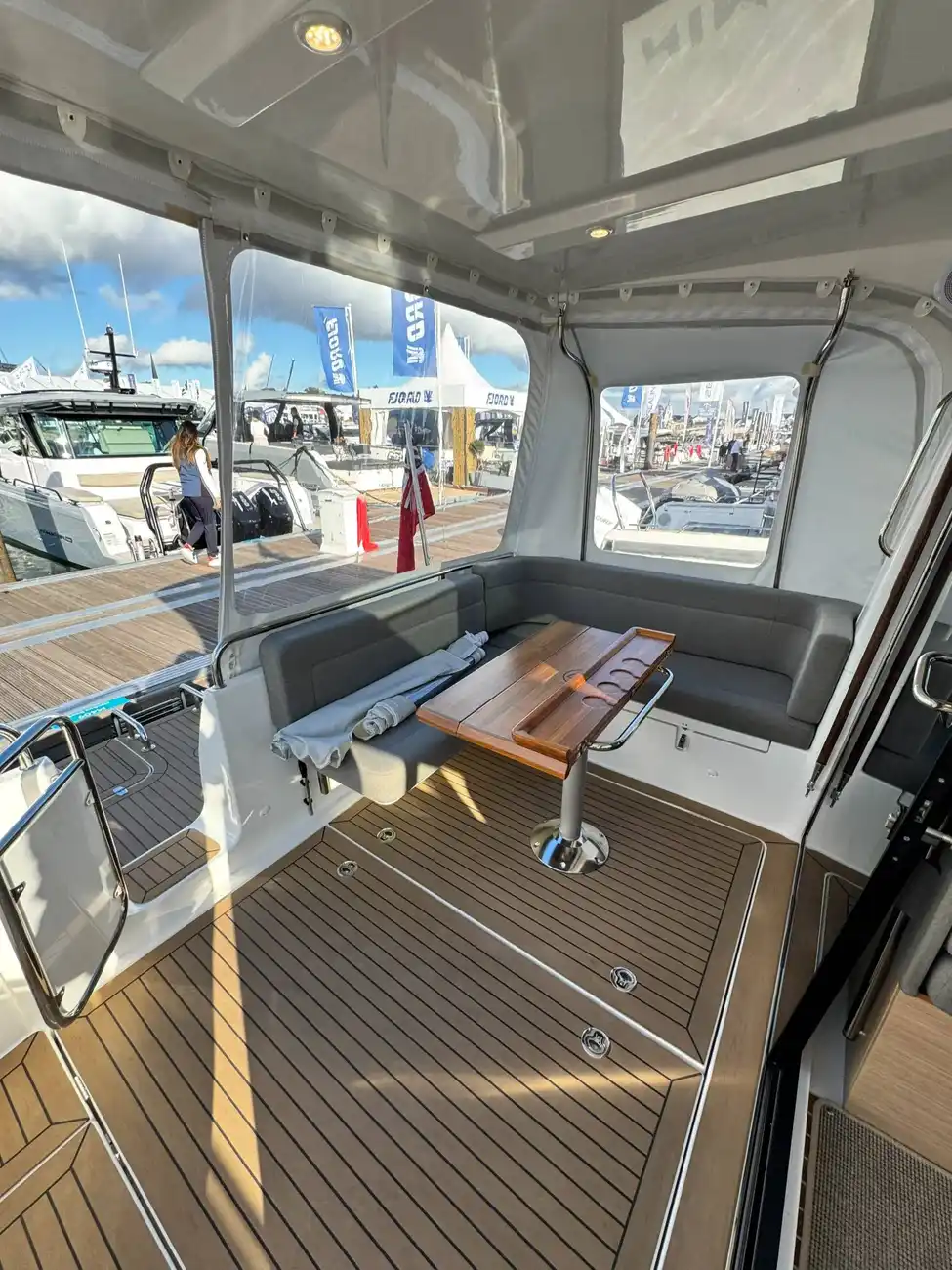 Thumbnail von Nimbus 365 Coupe