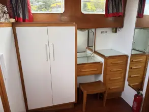 Thumbnail von Moody 43 Fred Parker 43' Fred Parker twin screw motor yacht