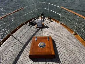 Thumbnail von Moody 43 Fred Parker 43' Fred Parker twin screw motor yacht