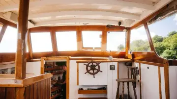 Thumbnail von Curtis and Pape Classic Commercial Dining Charter Vessel
