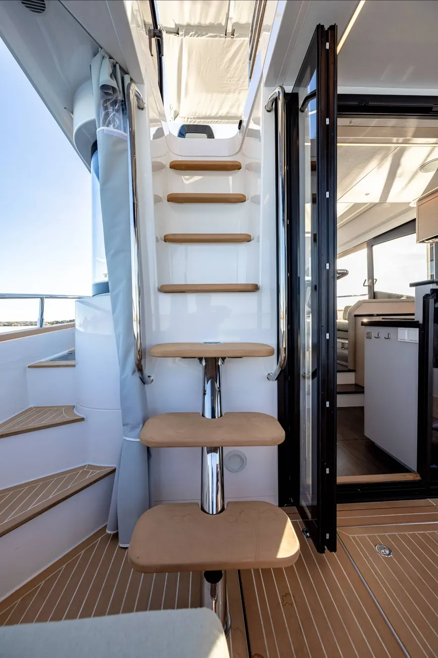 Thumbnail von Nimbus 495 Flybridge