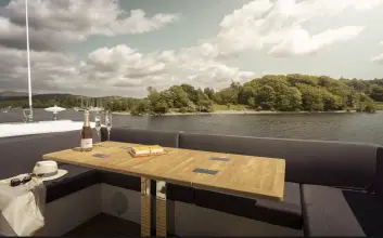 Thumbnail von Sealine F430