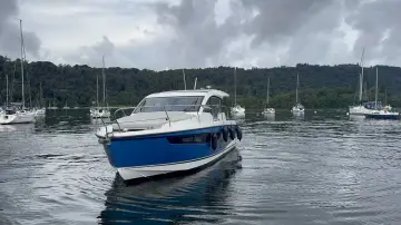 Thumbnail von Sealine C335