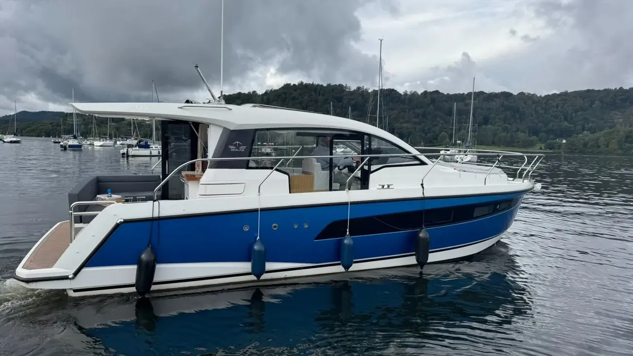 Thumbnail von Sealine C335