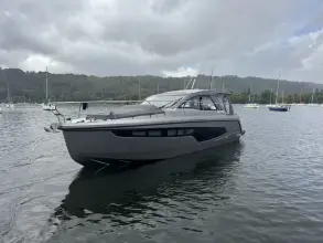 Thumbnail von Sealine S335