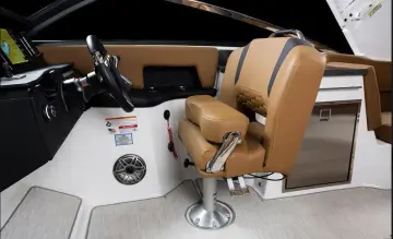 Thumbnail von Four Winns H9