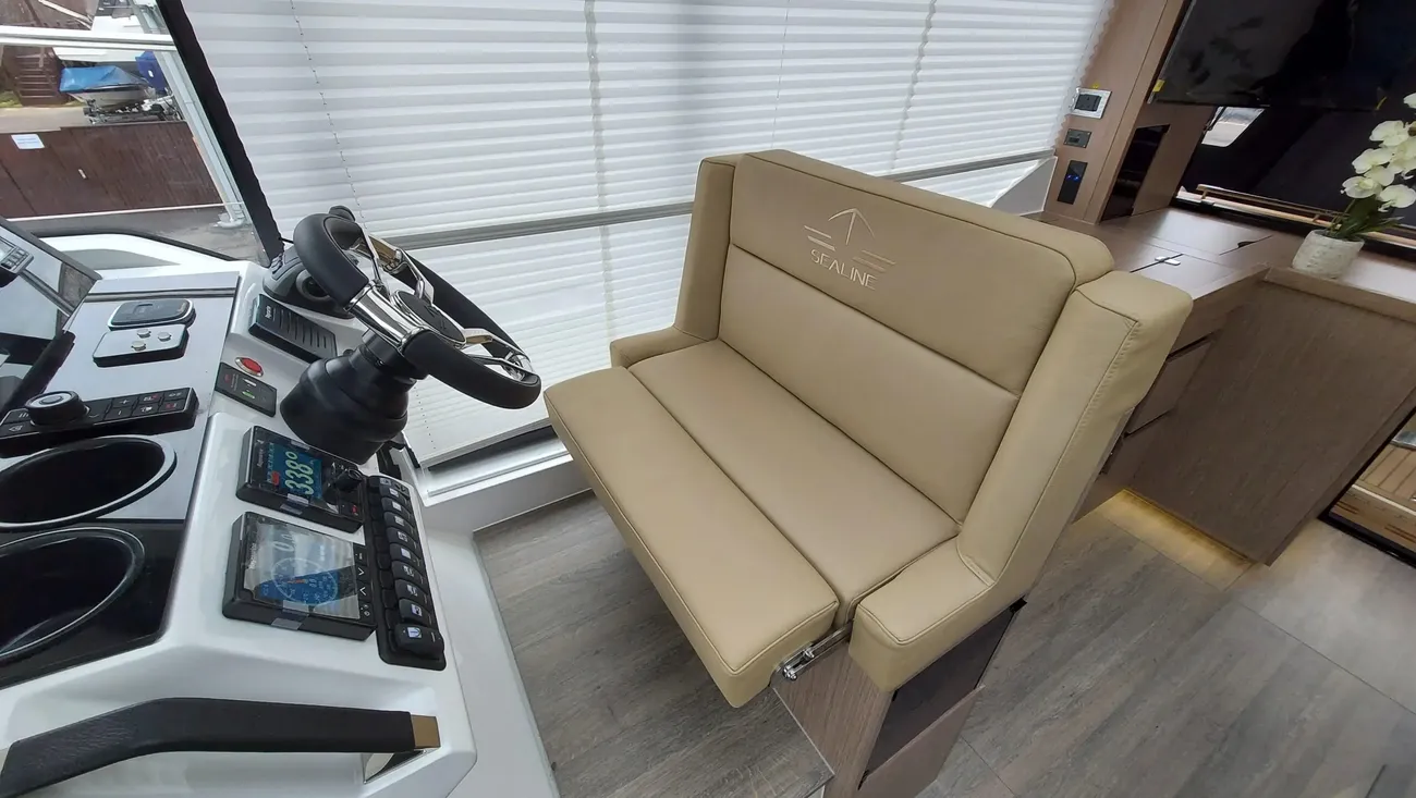 Thumbnail von Sealine C390