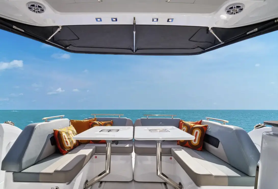 Thumbnail von Four Winns TH36