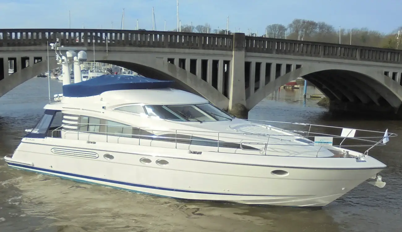 Thumbnail von Fairline Squadron 52