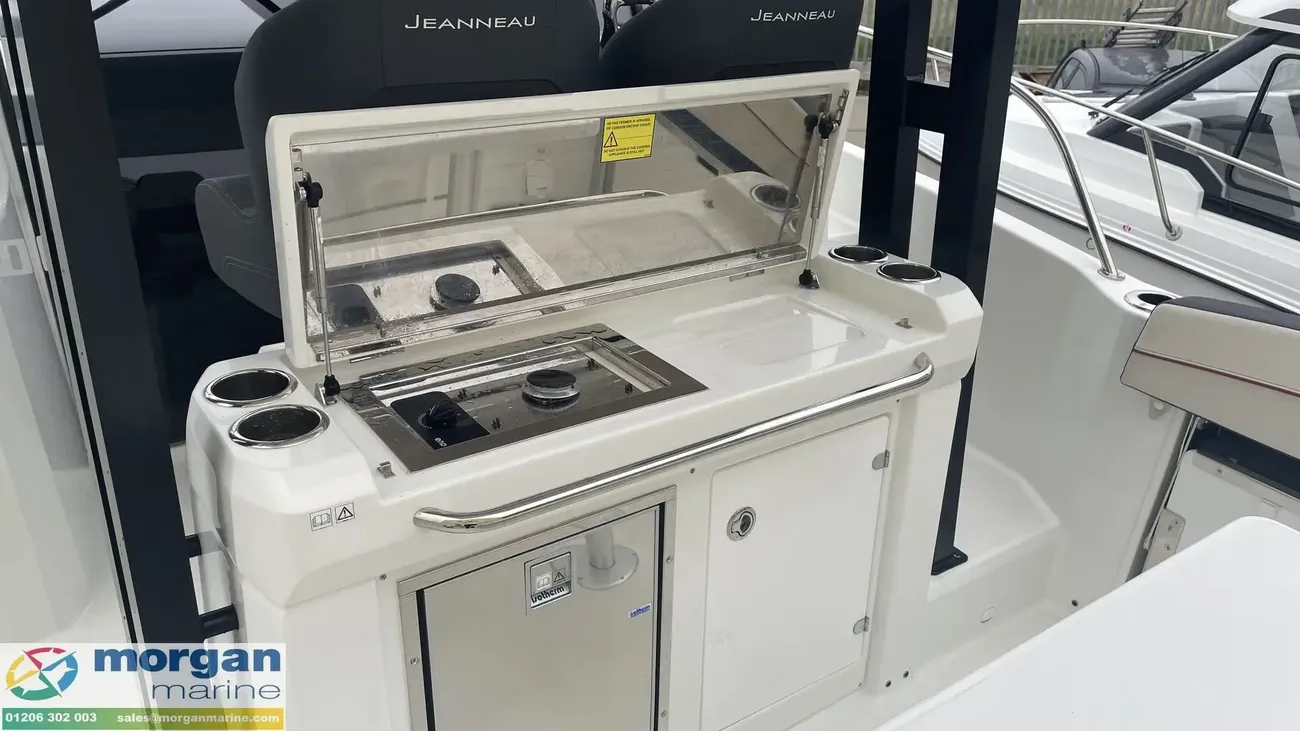 Thumbnail von Jeanneau Cap Camarat 9.0 WA