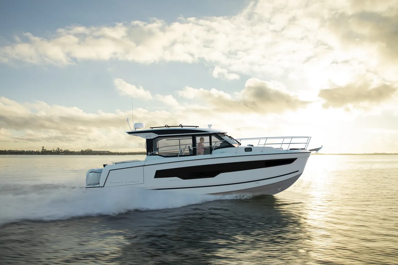 Jeanneau Merry Fisher 1095 Coupe Series 2 NEW BOAT ref JN758