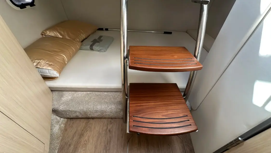 Thumbnail von Regal 26 Express Cruiser