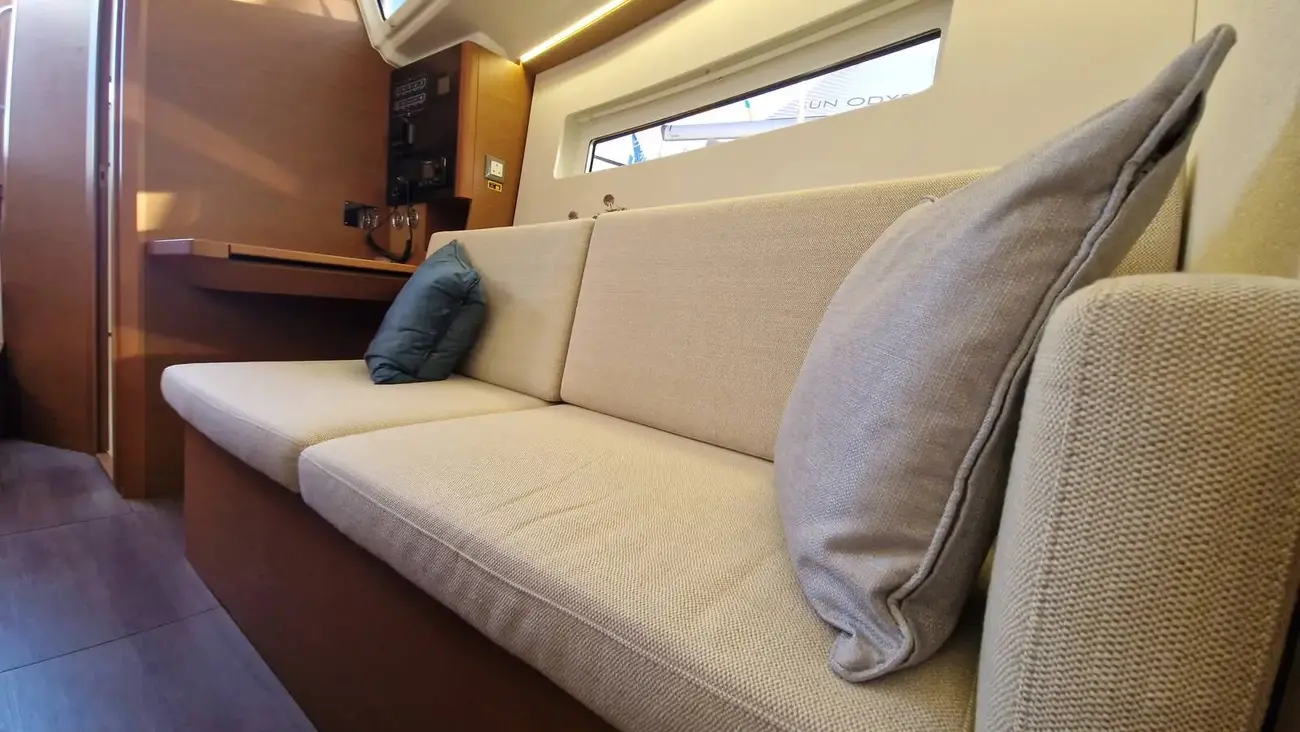 Thumbnail von Jeanneau Sun Odyssey 350