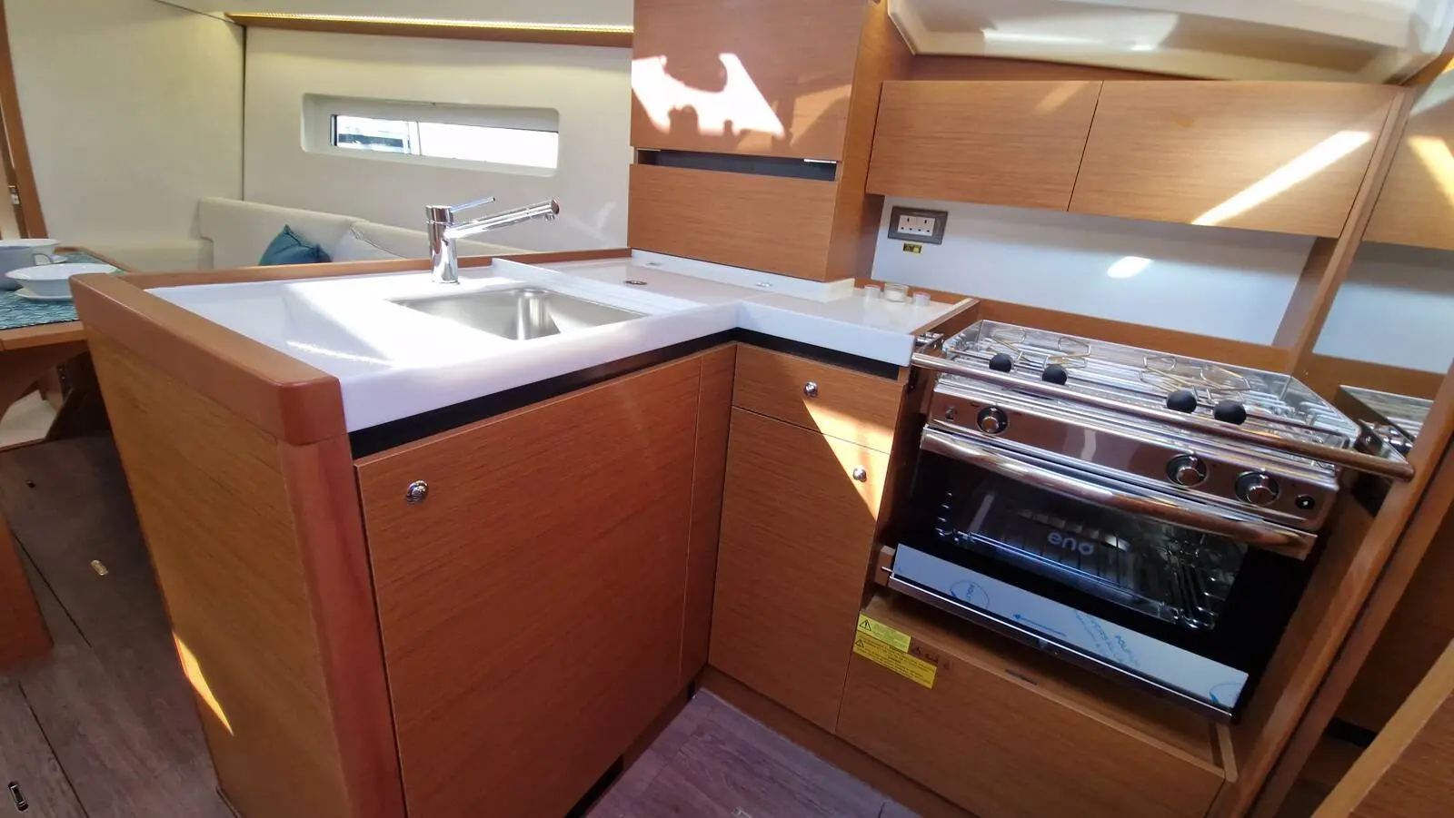 Thumbnail von Jeanneau Sun Odyssey 350