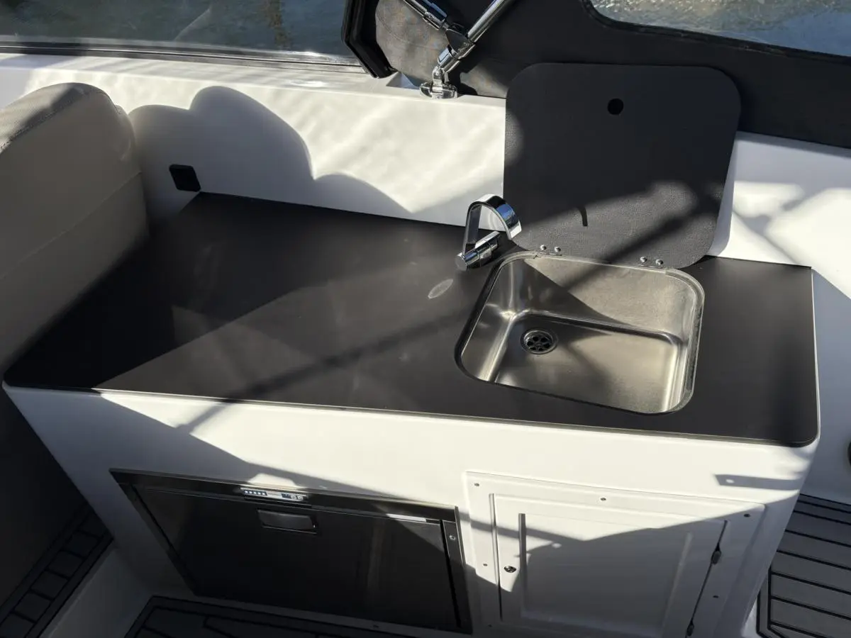 Thumbnail von Maxima 800 Cabin